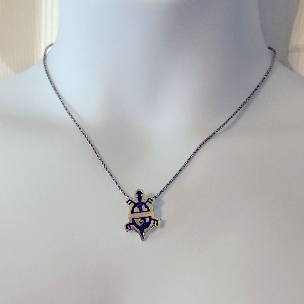 Turtle Pendant w/Chain - Sterling Silver